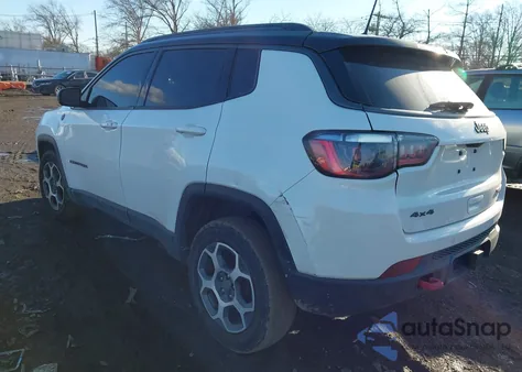 2022 Jeep Compass Trailhawk 4X4 from USA, damaged, VIN 3C4NJDDB7NT156858